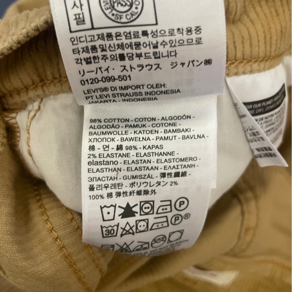 Vintage White Tag Levis Premium Corduroy Ribcage Boot Jeans - Picture 15 of 16